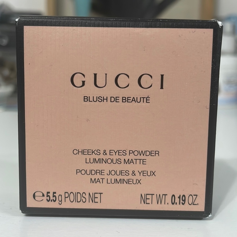 Gucci Blush de Beaute powder